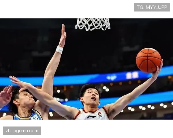 北京首钢签下麦基组建双塔 周琦复出后内线防守体系升级